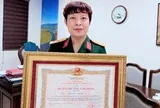 Nữ NSƯT mang hàm Thượng tá vừa nhận Huân chương Lao động hạng Ba là ai?