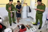 Khám xét khẩn cấp 3 địa điểm, bắt giữ kẻ cầm đầu là Nguyễn Xuân Thành: Thu giữ 600kg bột màu nâu
