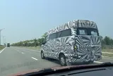 Một mẫu ô tô mới tinh chạy thử trên đường ở Việt Nam, dân mạng khẳng định xe của THACO