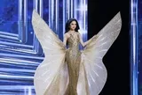 Hương Giang thông báo ngày trọng đại, hàng trăm người vào chúc mừng