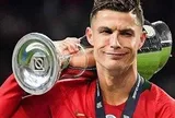 Tuổi 41 phi thường của Ronaldo: Lọt top nhân vật ảnh hưởng nhất thế giới trước thềm World Cup