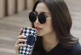 Mỹ nhân từng đi bán nước mía lề đường để mưu sinh: Nay lấy chồng thuộc gia tộc giàu bậc nhất Việt Nam, mỗi lần lộ diện lại gây bão