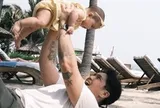 Huy Trần và hành trình lần đầu làm cha: Từ những đêm thức trắng chăm con đến khoảnh khắc nghẹn ngào nghe bé Gạo bập bẹ tiếng "mama"