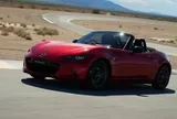 Xe mui trần giá từ hơn 1,3 tỷ đồng của Mazda trở lại Việt Nam sau 14 năm