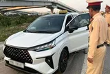 Xe biển trắng thu 100.000 đồng của khách, tài xế bị phạt 13 triệu đồng