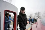 Nếu bán chính hãng ở Việt Nam, xe điện Tesla sẽ sạc thế nào?