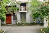 3 điều cần biết nếu đường đâm thẳng vào cổng nhà