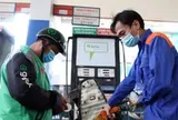 Nếu thuế tiêu thụ đặc biệt về 0%, giá xăng có thể giảm bao nhiêu?