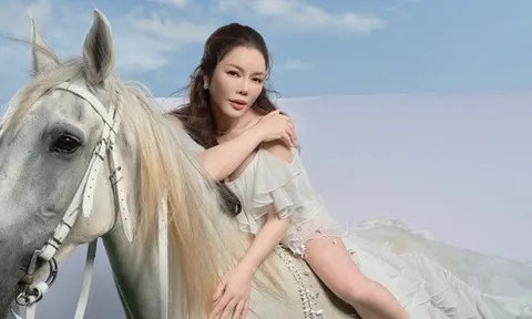 Lý Nhã Kỳ khoe nhan sắc quyến rũ tại resort trăm tỷ riêng ở Đồng Nai