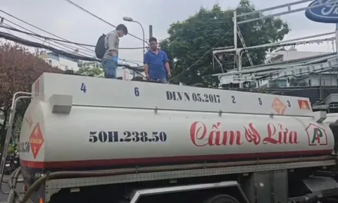 Vụ lùm xùm xăng giả: Hé lộ hóa chất pha trộn 'phá xe'