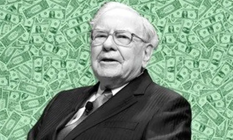 Lời khuyên để đời của Warren Buffett về cạm bẫy khiến bạn mãi nghèo