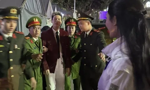 Nam ca sĩ đình đám sinh năm 1997 được hỗ trợ việc này