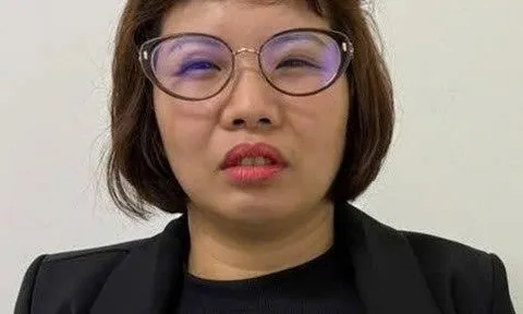 Bắt nhân viên quán karaoke Phan Thị Lệ