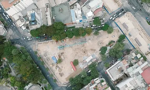 Cảnh tượng ngay lúc này tại khu đất giữa trung tâm TP.HCM: Nhiều người không tin vào mắt mình