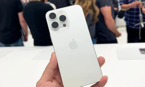 5 chiếc iPhone cũ đáng mua nhất sau Tết