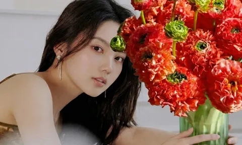 Đẹp tựa ráng chiều rực rỡ: Sự thật về chậu hoa Mao Lương "Cá chép đỏ dưa hấu" khiến hội chị em mê mẩn