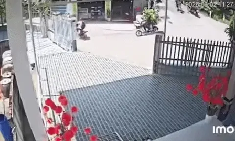 Chủ nhà mở toang cổng để “đón” khách lạ thường xuyên lao xe vào tận cửa: Hé lộ chuyện phía sau