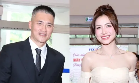 Công Vinh hiếm hoi xuất hiện