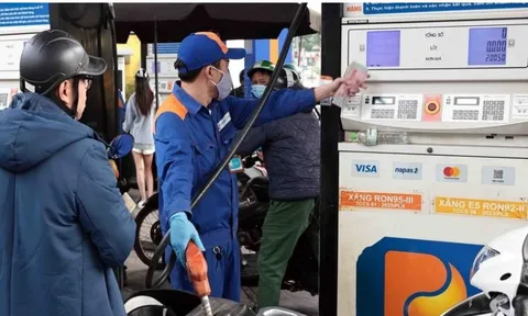 Người dân chú ý: Hành vi này liên quan đến xăng dầu có thể bị phạt đến 5 tỷ đồng, thậm chí phạt tù 15 năm