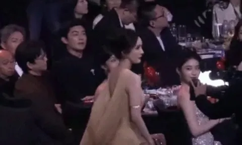 Mỹ nhân đầu tiên sống sót qua 4 lần cấm sóng: Đôi mắt là ngoại lệ quốc gia, nghỉ hát 12 năm vẫn bị đòi album mỗi ngày