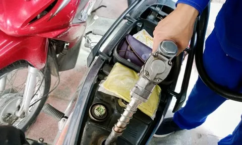Cảnh báo đặc biệt tới những ai vừa đổ xăng xe máy xong