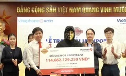 Mua vé số Vietlott mỗi ngày qua điện thoại, người đàn ông ở Tây Ninh trúng thưởng hơn 114 tỉ đồng
