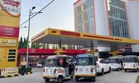 Giá LPG tại nước láng giềng Việt Nam tăng 60%, hơn 500 trạm xăng đã hết hàng, buộc phải tuyên bố dừng bán