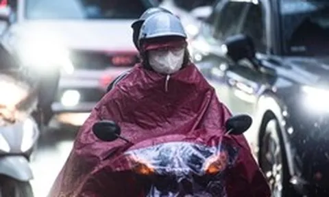 Vì sao sáng nay Hà Nội mưa dông, sấm sét liên hồi?