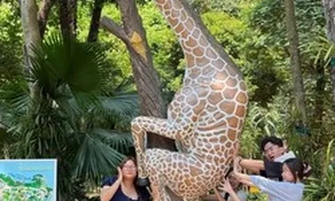 Thảo Cầm Viên nhắc khéo du khách