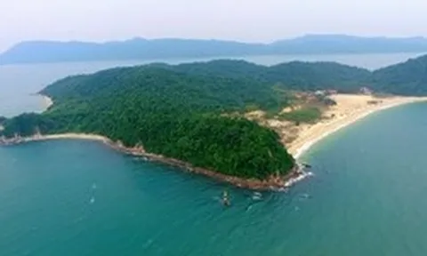 Phát hiện hòn đảo hoang sơ ở Quảng Ninh, đi tàu chỉ 15 phút: Đã được gọi tên trên bản đồ du lịch cấp tỉnh