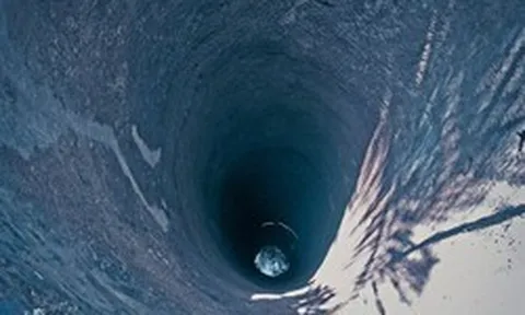 "Tàu sân bay lòng đất" 500 tấn của Trung Quốc đâm sâu hàng cây số, phá "lời nguyền" trấn yểm kho báu vạn năm