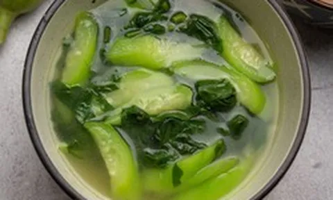 Hè đến, lười mấy cũng phải chăm ăn 5 món để làm mát gan, thải độc, dựng "hàng rào" chống bệnh