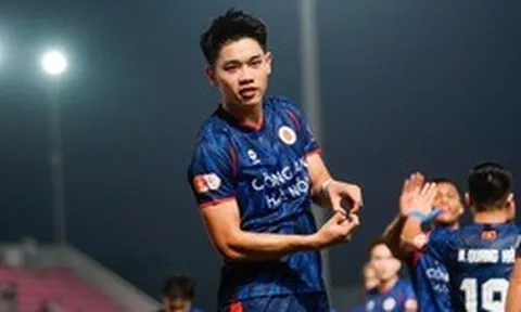 Đình Bắc xuất sắc nhất V.League
