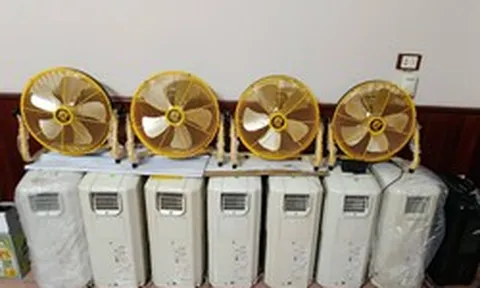 Hà Nội như đổ lửa, thị trường quạt tích điện cũng 'nóng' cực độ