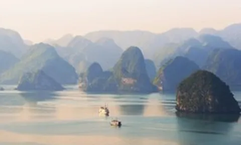 Resort là biểu tượng nghỉ dưỡng xa xỉ tại Hạ Long vừa chơi lớn: Trải nghiệm gì có giá 240 triệu đồng/đêm mà nhiều người vẫn sẵn sàng chi tiền?