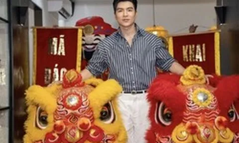Từng làm soát vé mưu sinh, "mỹ nam trăm tỷ" nay bán thêm cafe tại TP.HCM
