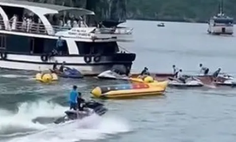 Lật tàu du lịch tại Cát Bà, 1 nữ du khách tử nạn