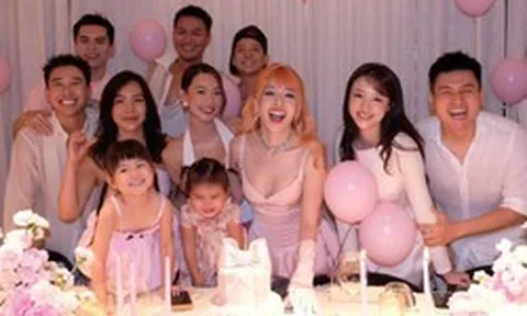 Tình tin đồn xuất hiện trong sinh nhật của Chi Pu