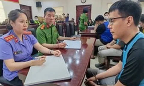 Công an lấy lời khai hàng trăm nghi phạm trong đường dây lừa đảo bán hợp đồng kỳ nghỉ