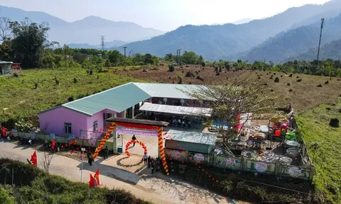 Japan’s casual wear brand builds school for mountain children in central Vietnam