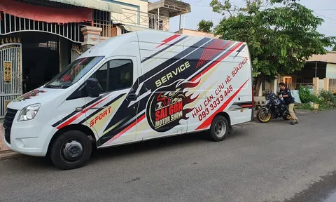 Bỏ qua xe quen, vì sao thợ cả chọn tải van GAZ “cõng” siêu mô tô?