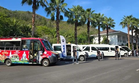 GAZ thiết lập chuẩn 5 sao mới cho vận chuyển hành khách tại Việt Nam