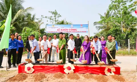 Doanh nghiệp Lộc An Đông Plaza đồng hành cùng Quỹ Tấm Lòng Vàng Lao Động xây dựng cầu Kênh A7, lan tỏa những giá trị nhân văn tại Cần Thơ
