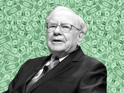 Lời khuyên để đời của Warren Buffett về cạm bẫy khiến bạn mãi nghèo