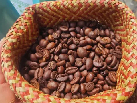 Giá cà phê bật tăng mạnh