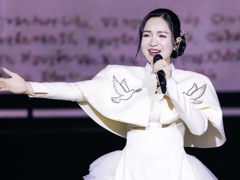 Ca sĩ Duyên Quỳnh xin lỗi, thừa nhận hát nhép bản hit 6,5 tỷ lượt xem