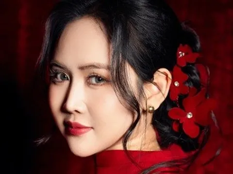 Á hậu Trúc Ny và chồng doanh nhân đón Tết ở biệt thự mới