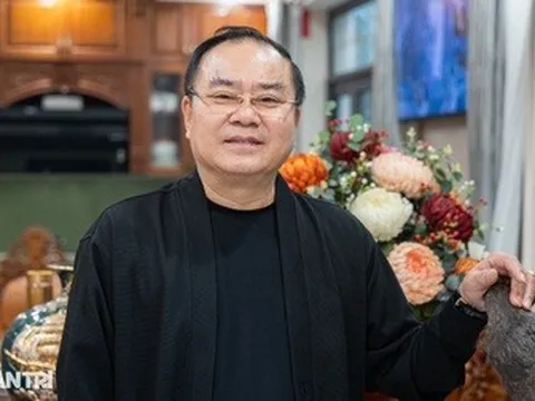 NSND Quốc Trượng dậy từ 3h sáng, đi bộ 10km để đi chợ Tết cùng mẹ