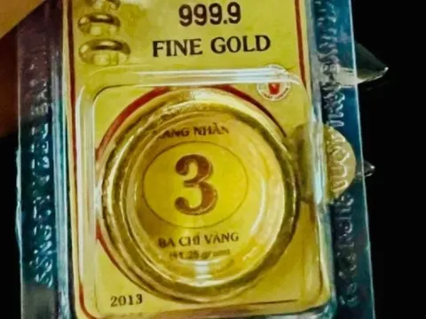 Dùng tiền lì xì Tết mua vàng hay tự do tiêu sài?