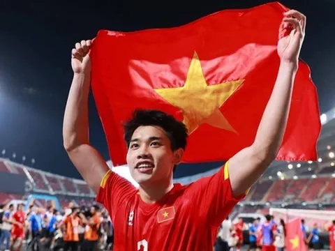 Đình Bắc lại đón tin vui